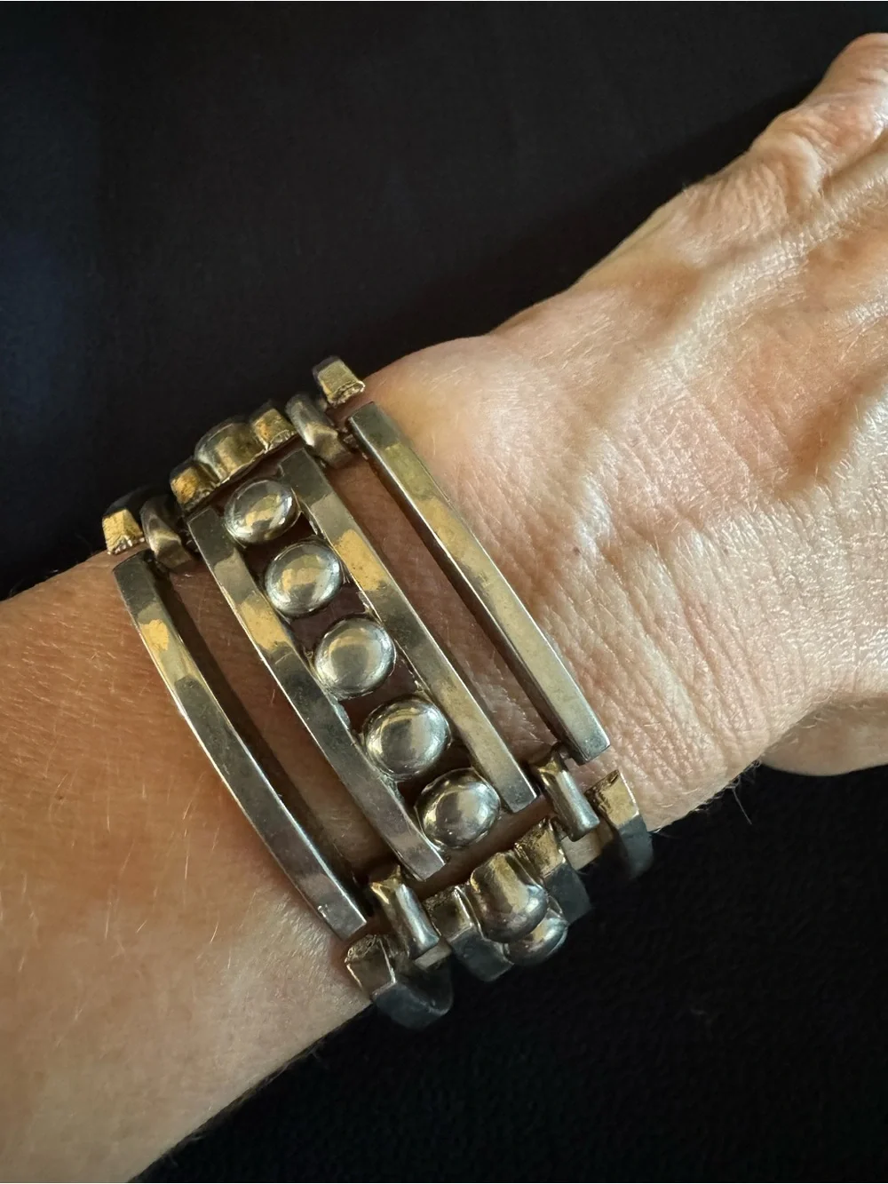 Men’s Vintage Silver Tone Geometric Panel Bracelet – 7”